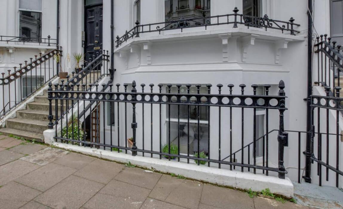 Central Brighton Flat, 3 Bedrooms, Sleeps 6, Close To Shops And Beach Exterior photo