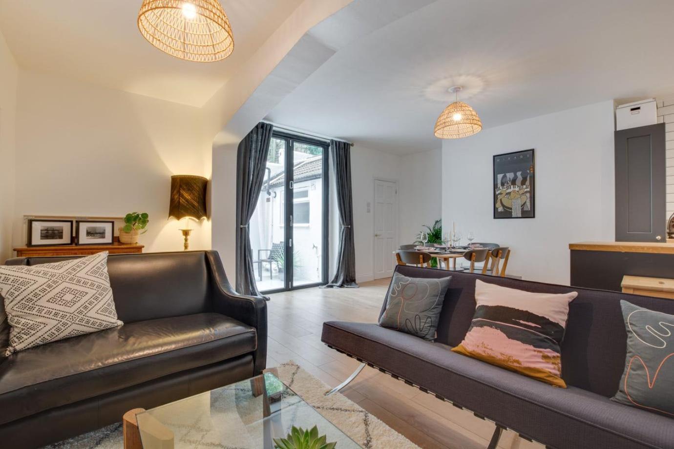 Central Brighton Flat, 3 Bedrooms, Sleeps 6, Close To Shops And Beach Exterior photo